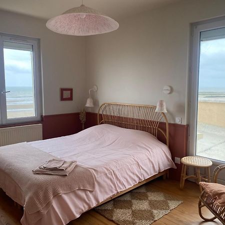 Vue Exceptionnelle En Front De Mer, 8 Personnes Ver-sur-Mer Esterno foto