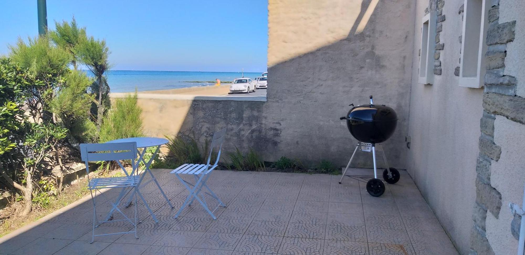 Vue Exceptionnelle En Front De Mer, 8 Personnes Ver-sur-Mer Esterno foto